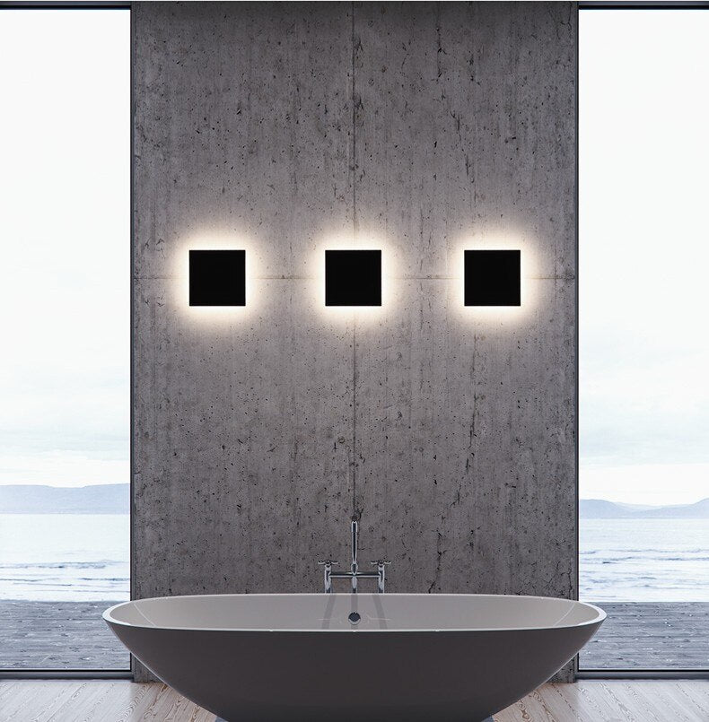 Euri Outdoor / Waterproof Wall Lamp