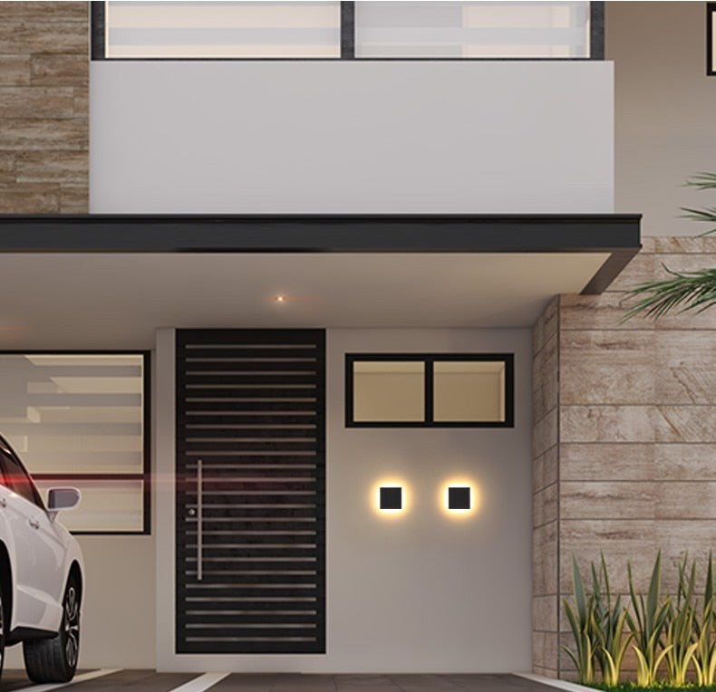 Euri Outdoor / Waterproof Wall Lamp