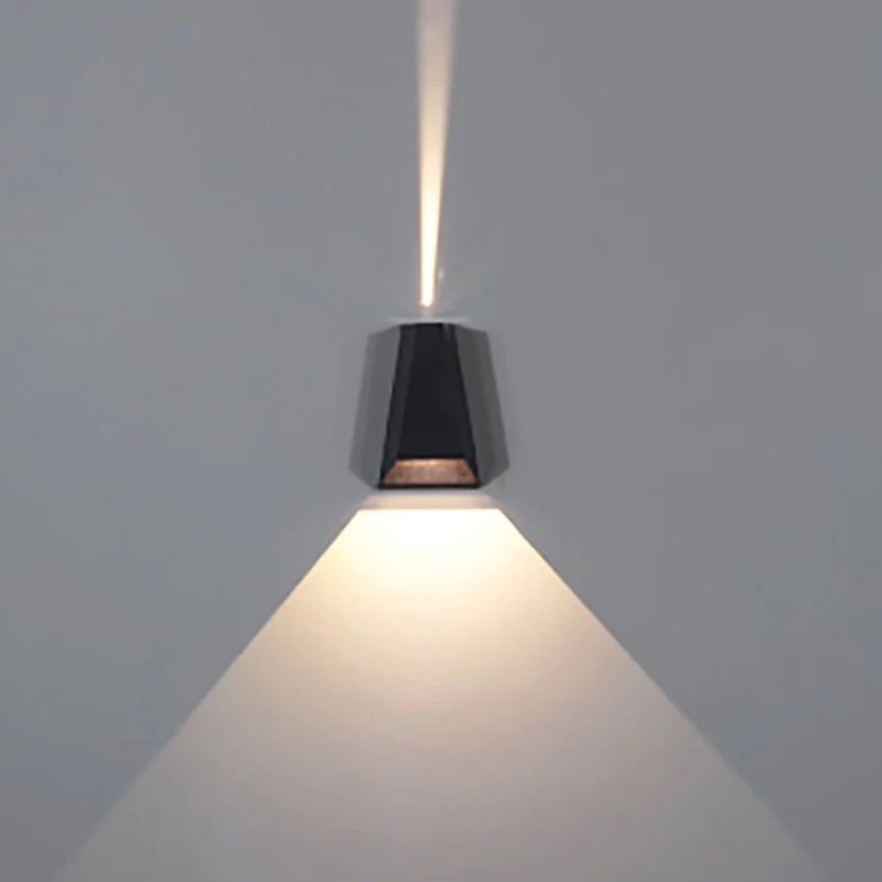 Pyramid Waterproof Wall Lamp