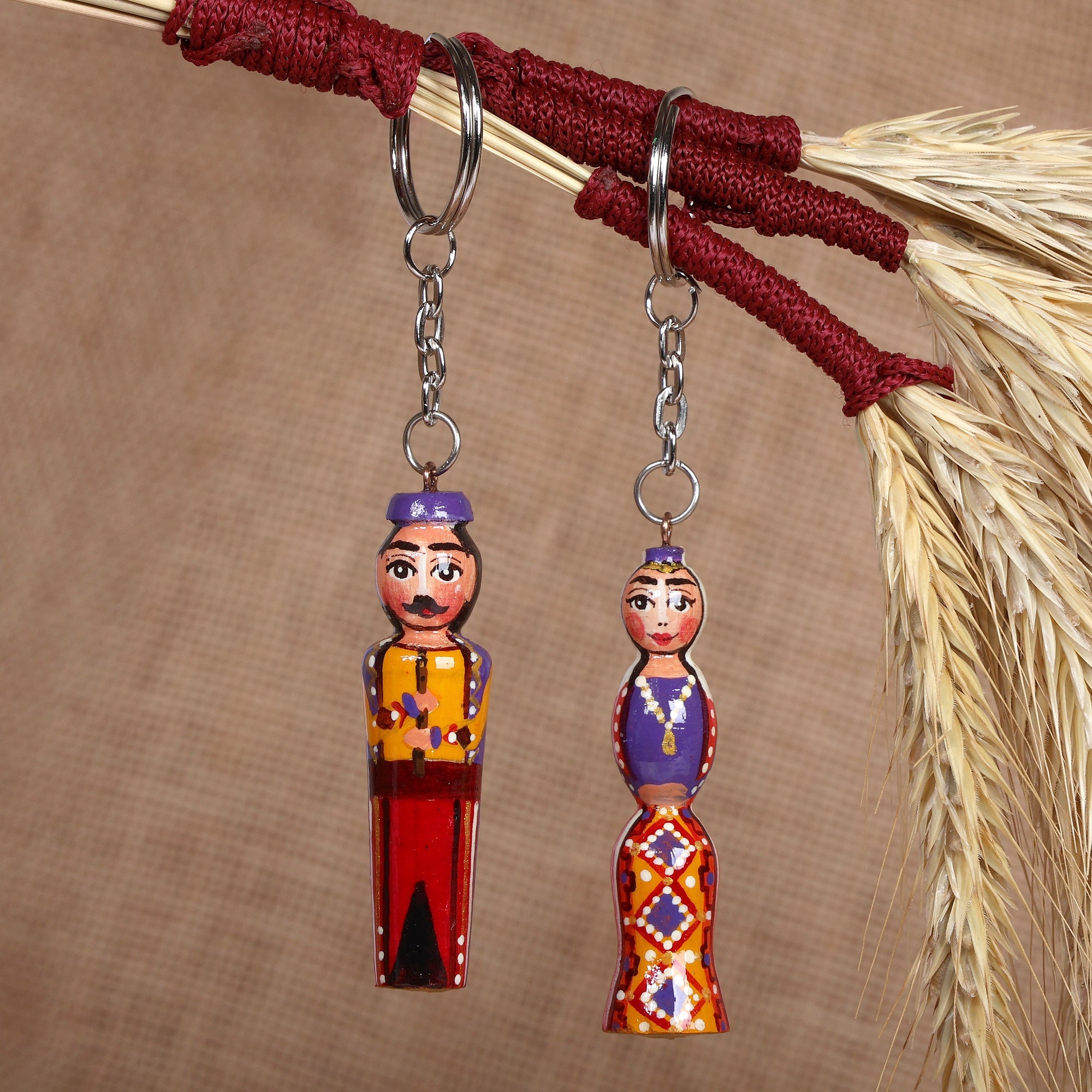 Glazed 2-Piece Yellow and Red Taraz Couple Wood Keychain Set - Festive Taraz